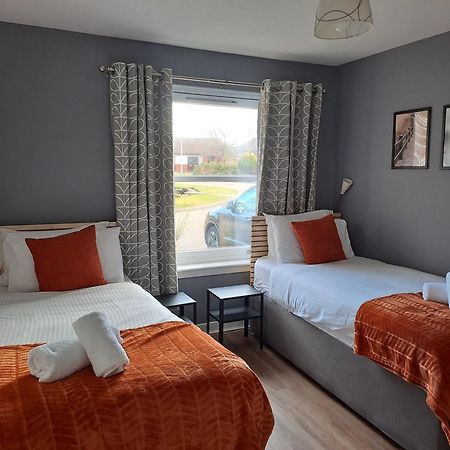 Orange Squirrel Lodge อาวีมอร์ ภายนอก รูปภาพ